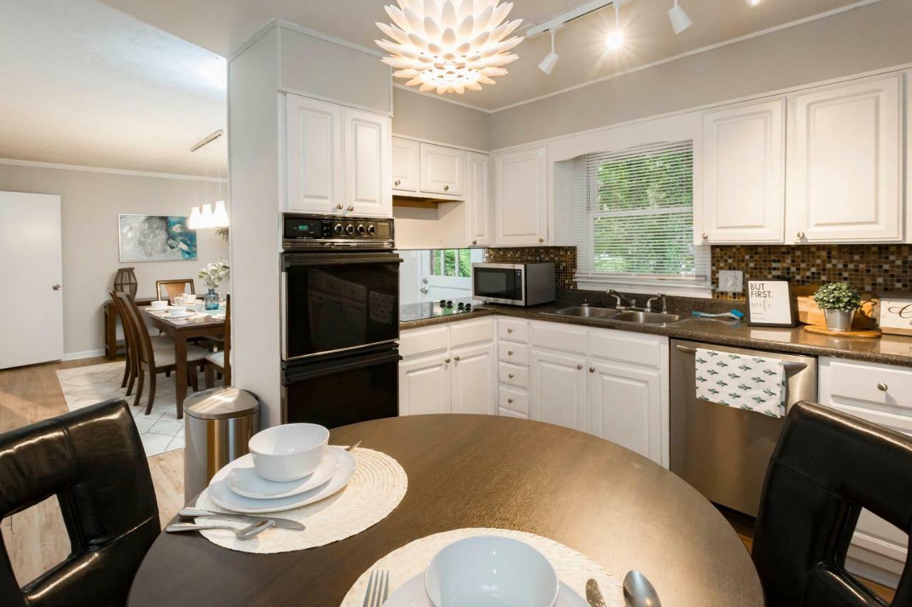 Luxury Home W/Gameroom Kingsizebed Near Six Flags Austell Exterior foto